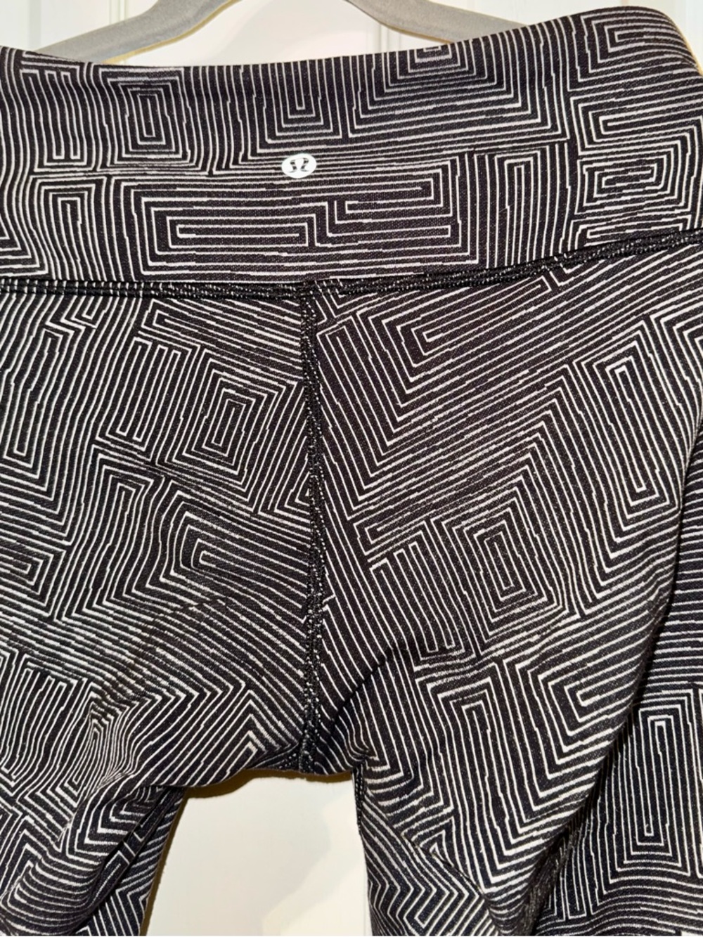 lululemon athletica Black & White Geometric Capris
